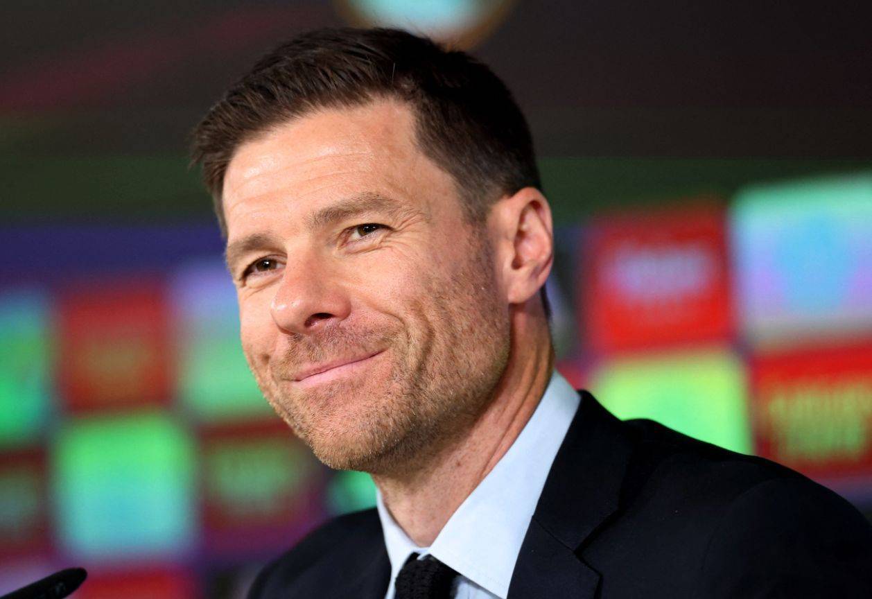 阿隆索真有种！欧冠也不让1.7亿欧熊皇首发带队11场只输巴黎1场